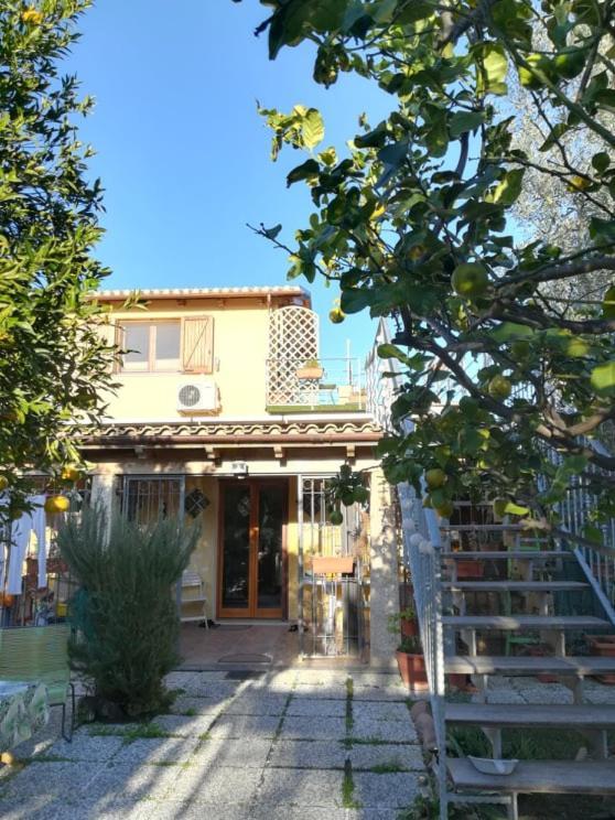 Appartamento Casa Cocco Sant Isidoro  Esterno foto