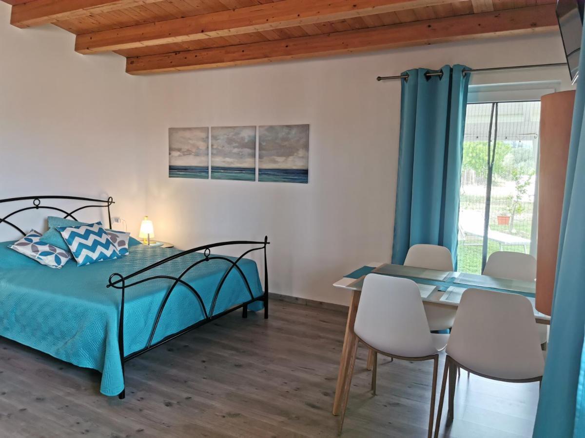 Appartamento Casa Cocco Sant Isidoro  Esterno foto