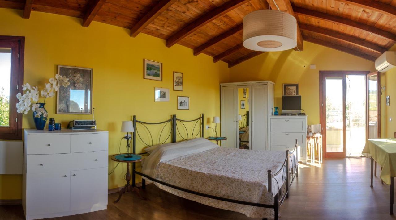 Appartamento Casa Cocco Sant Isidoro  Esterno foto